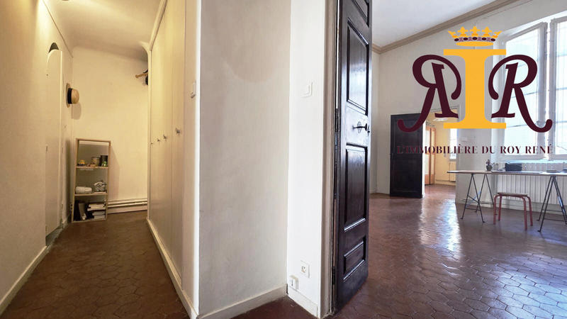 Appartement - 91 m² - 3 pièces