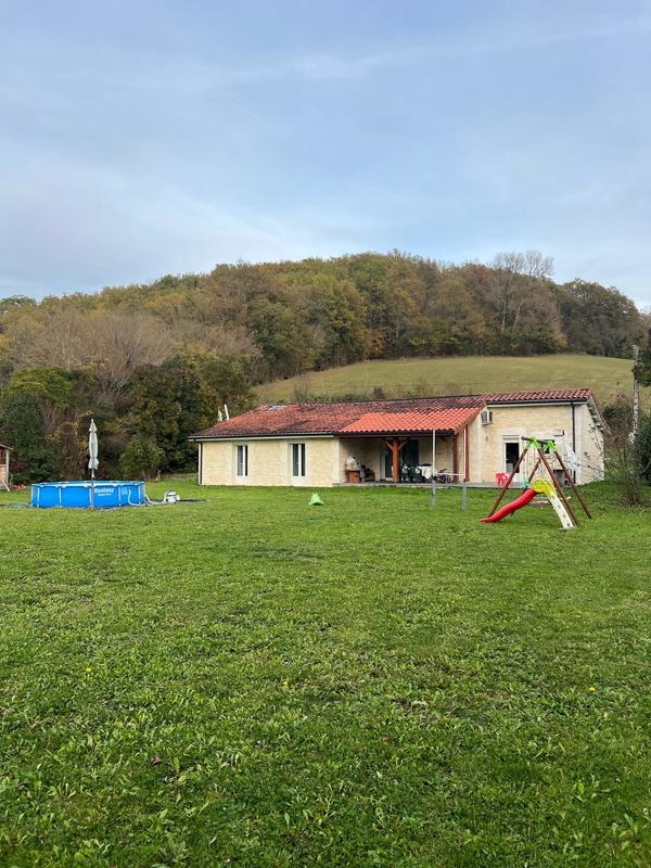 Maison - 105 m² - 5 pièces