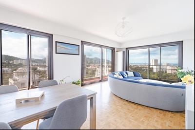 Appartement - 105 m² - 4 pièces