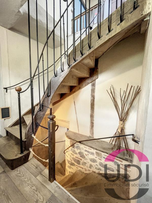 Immeuble - 1 500 m² - 19 pièces