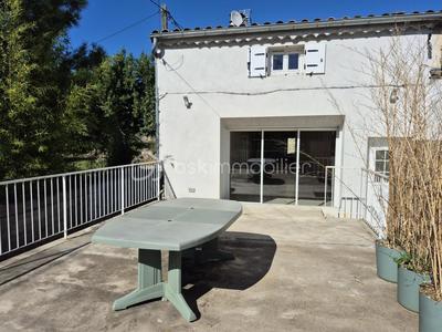 Maison - 102 m² - 4 pièces