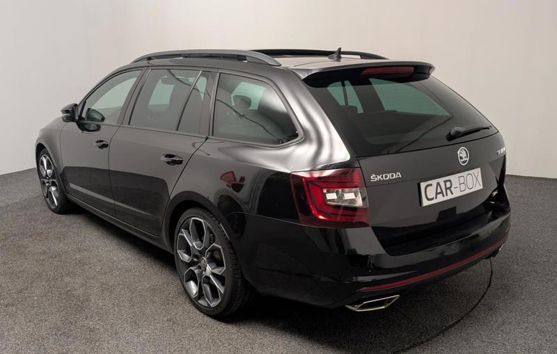 Skoda Octavia Combi Break Rs 245 Ch Dsg 1ere Main Toit Pano Hayon Electrique