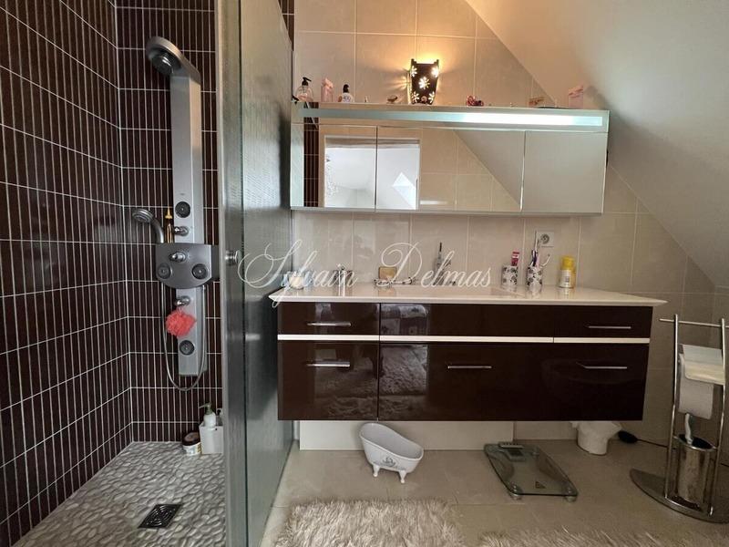 Longère - 500 m² - 8 pièces