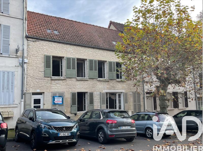 Maison - 170 m² - 6 pièces