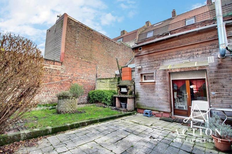 Maison - 95 m² - 4 pièces