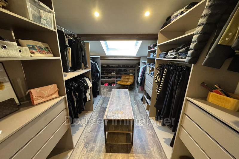 Appartement - 110 m² - 3 pièces