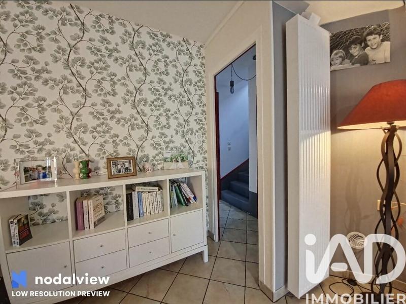 Maison - 163 m² - 9 pièces