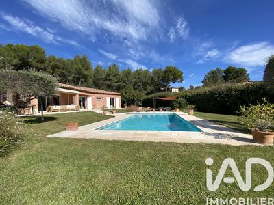 Maison - 158 m² - 6 pièces