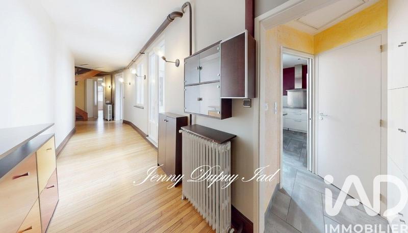 Appartement - 160 m² - 8 pièces