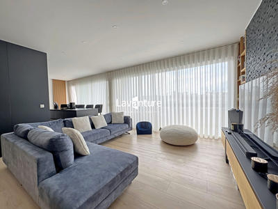 Appartement - 118 m² - 6 pièces