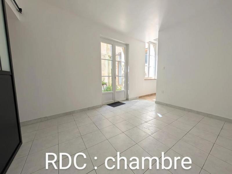 Maison de ville - 160 m² - 9 pièces