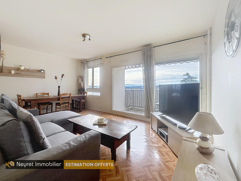 Appartement - 70 m² - 3 pièces