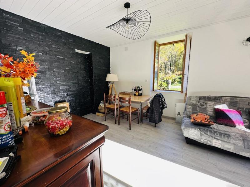 Maison en pierre - 95 m² - 5 pièces