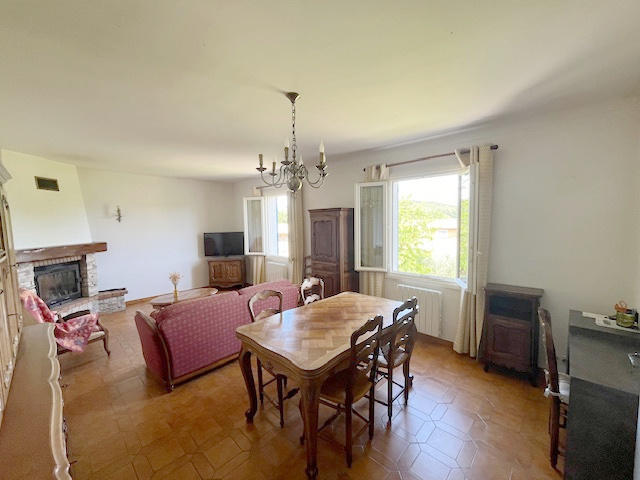 Maison - 87 m² - 4 pièces