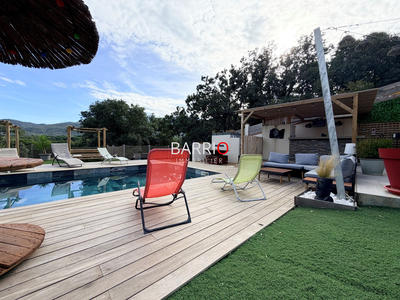 Maison - 130 m² - 5 pièces