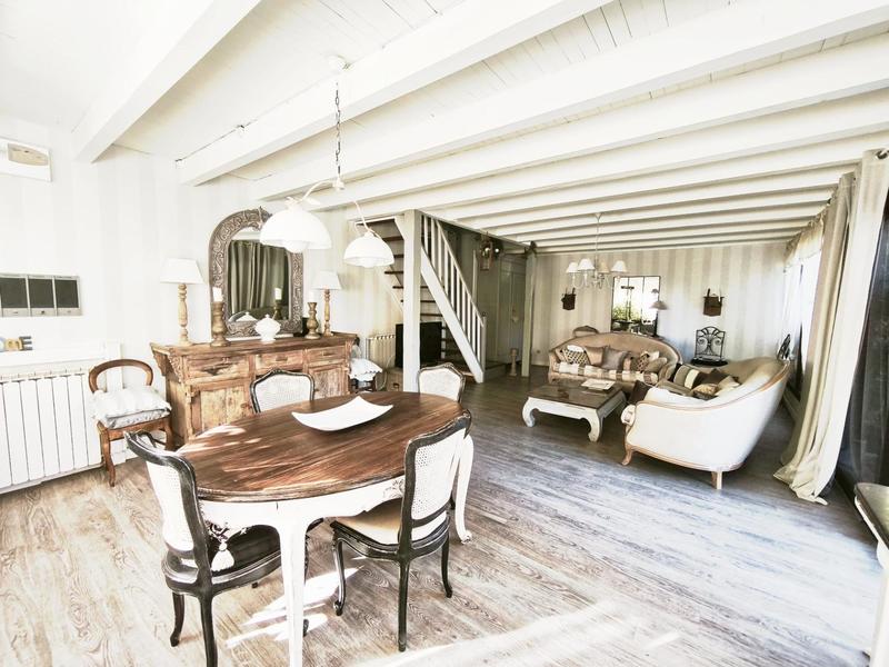 Maison - 195 m² - 7 pièces