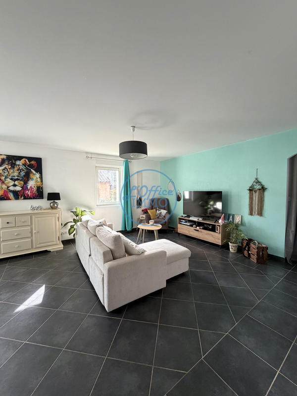 Maison - 102 m² - 5 pièces