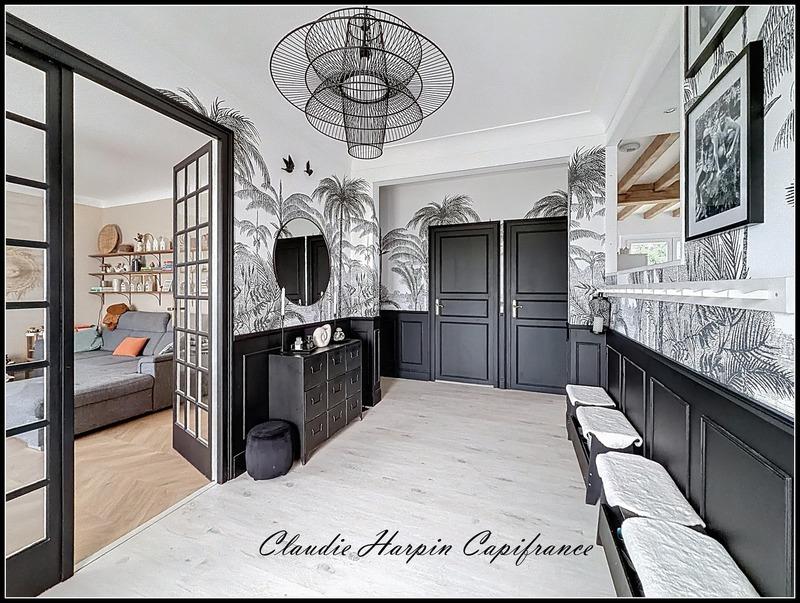 Maison - 180 m² - 6 pièces