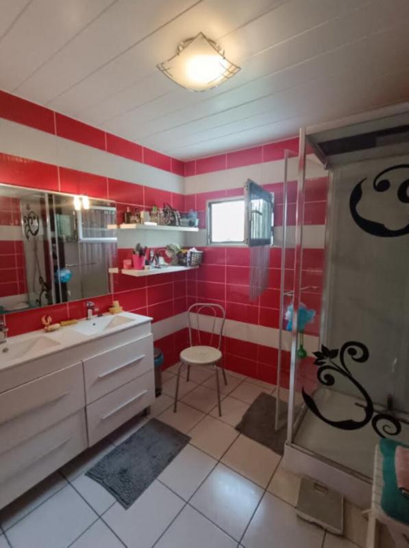 Maison - 154 m² - 8 pièces