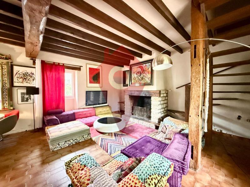 Corps de ferme - 180 m² - 4 pièces