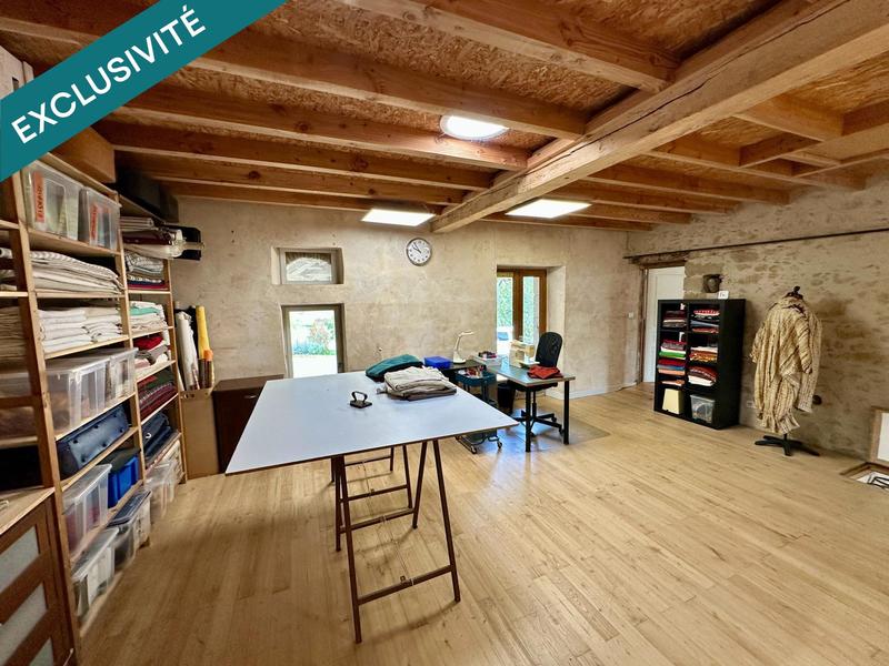 Maison - 271 m² - 9 pièces
