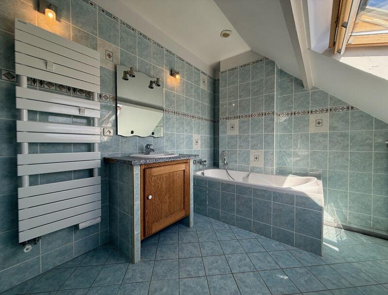 Maison - 122 m² - 6 pièces