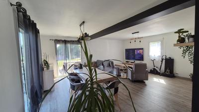 Maison - 107 m² - 6 pièces