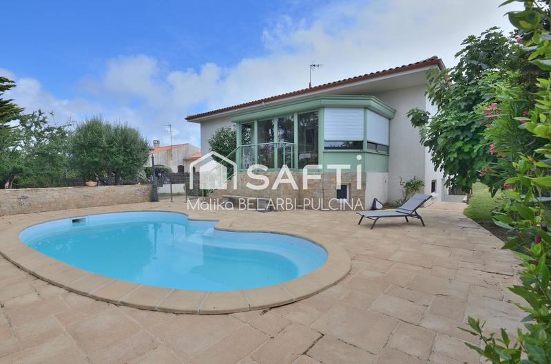 Villa - 179 m² - 6 pièces