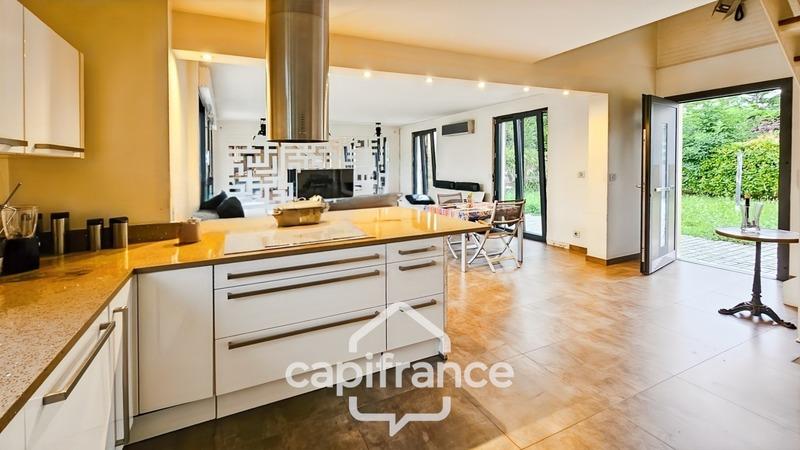 Maison - 120 m² - 6 pièces