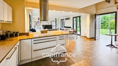 Maison - 120 m² - 6 pièces