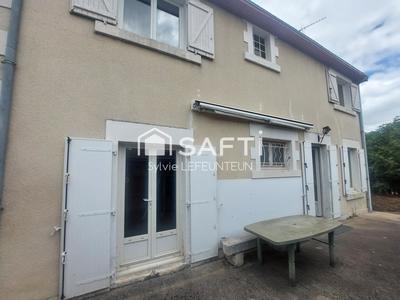 Maison - 151 m² - 8 pièces