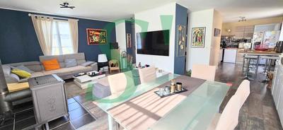 Maison - 106 m² - 5 pièces