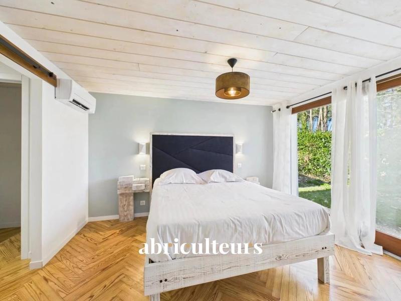 Maison ancienne - 295 m² - 10 pièces