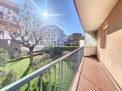 Appartement - 71 m² - 4 pièces