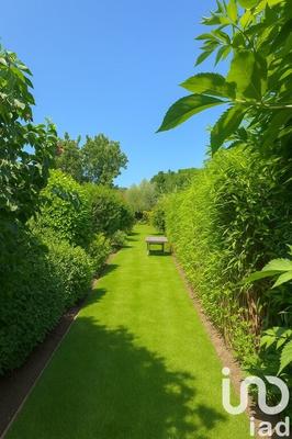 Maison - 180 m² - 6 pièces