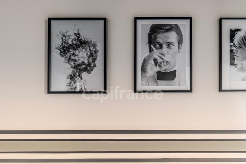 Appartement ancien - 129 m² - 6 pièces