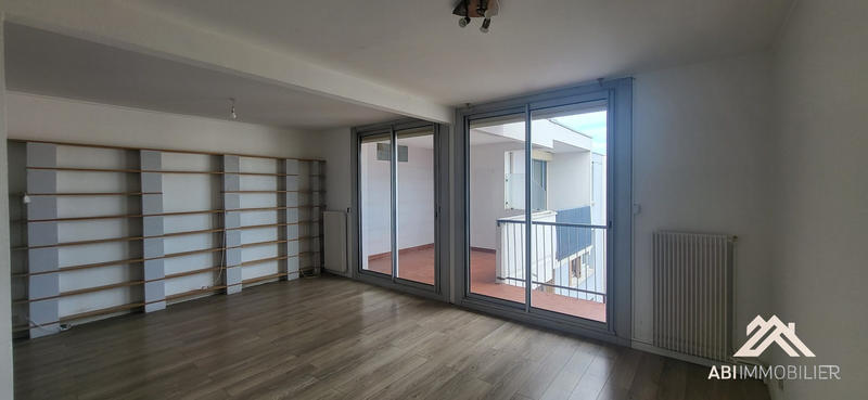 Appartement - 83 m² - 4 pièces