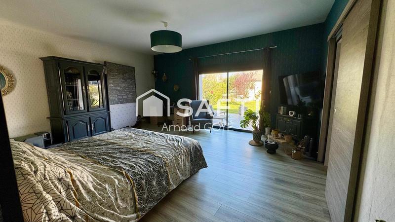 Maison - 185 m² - 7 pièces