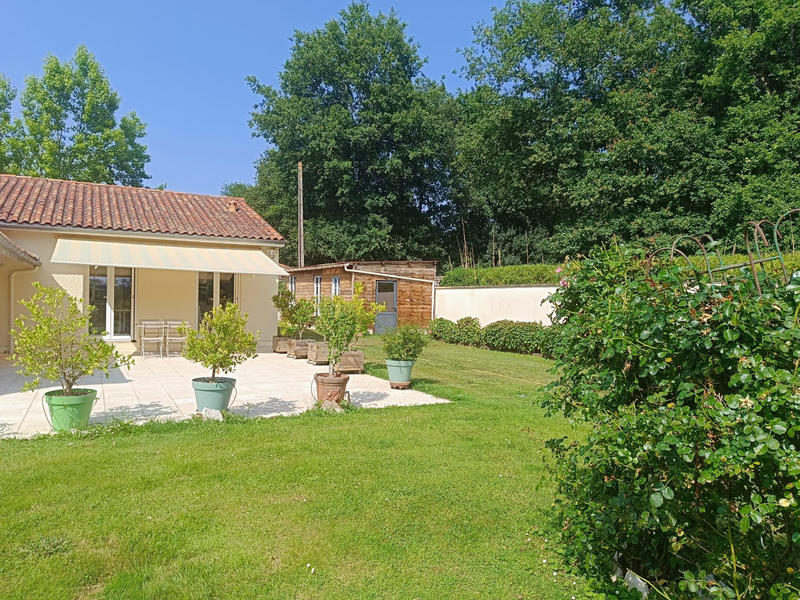 Villa - 248 m² - 8 pièces