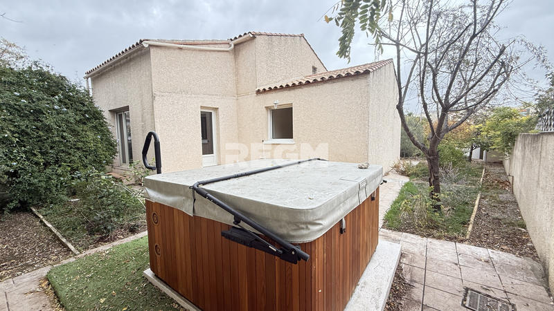 Maison - 104 m² - 5 pièces