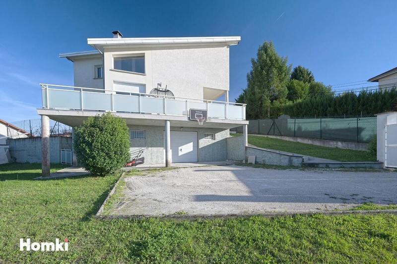 Maison d'architecte - 143 m² - 6 pièces