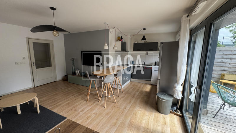 Appartement - 65 m² - 3 pièces