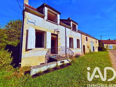 Maison - 108 m² - 4 pièces