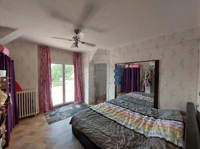 Maison - 161 m² - 7 pièces