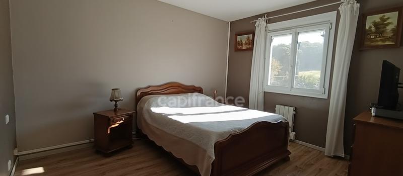 Pavillon - 116 m² - 7 pièces