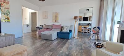 Appartement - 93 m² - 4 pièces