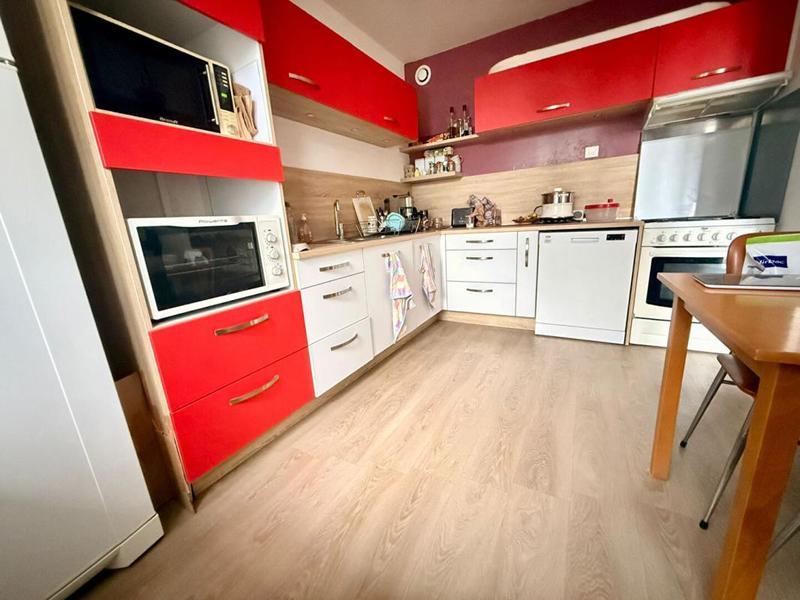 Maison - 100 m² - 5 pièces