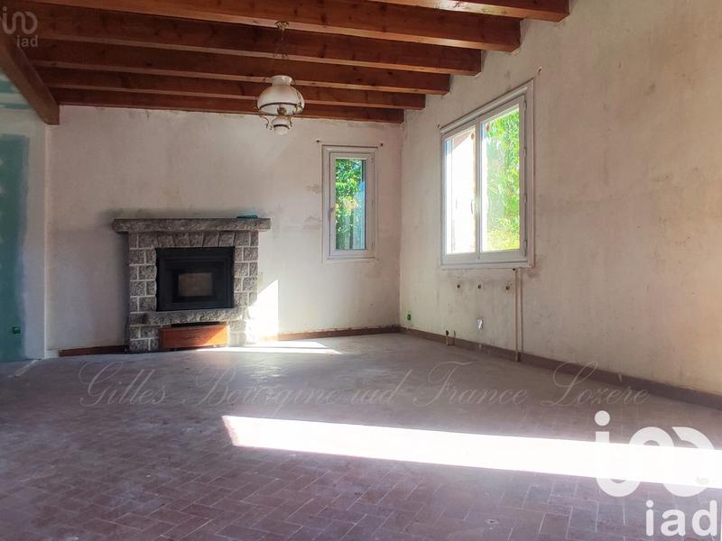 Maison - 95 m² - 5 pièces