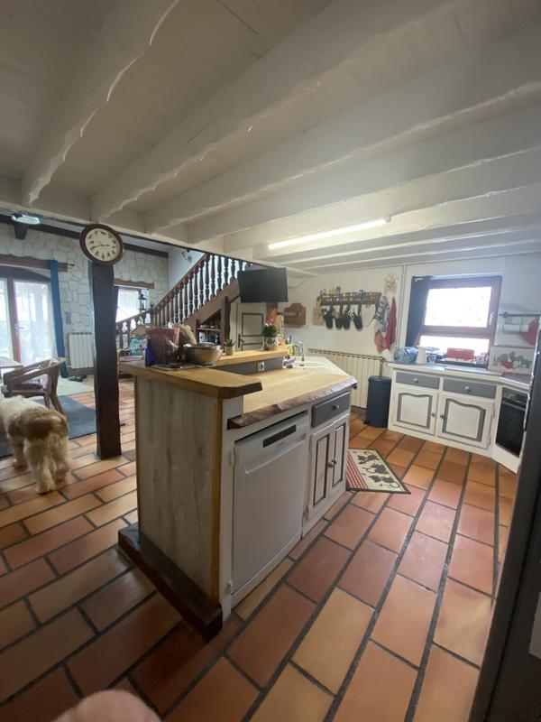 Maison - 180 m² - 8 pièces