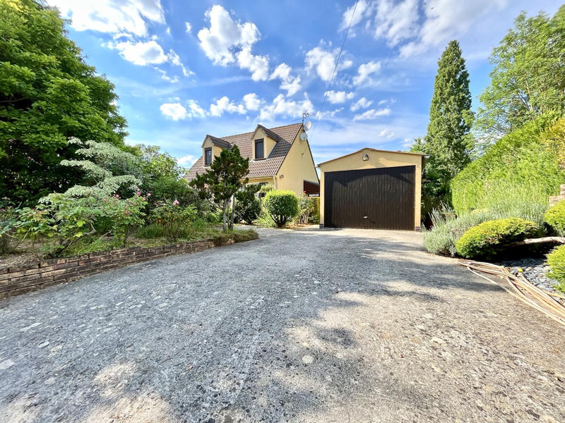 Maison - 120 m² - 5 pièces